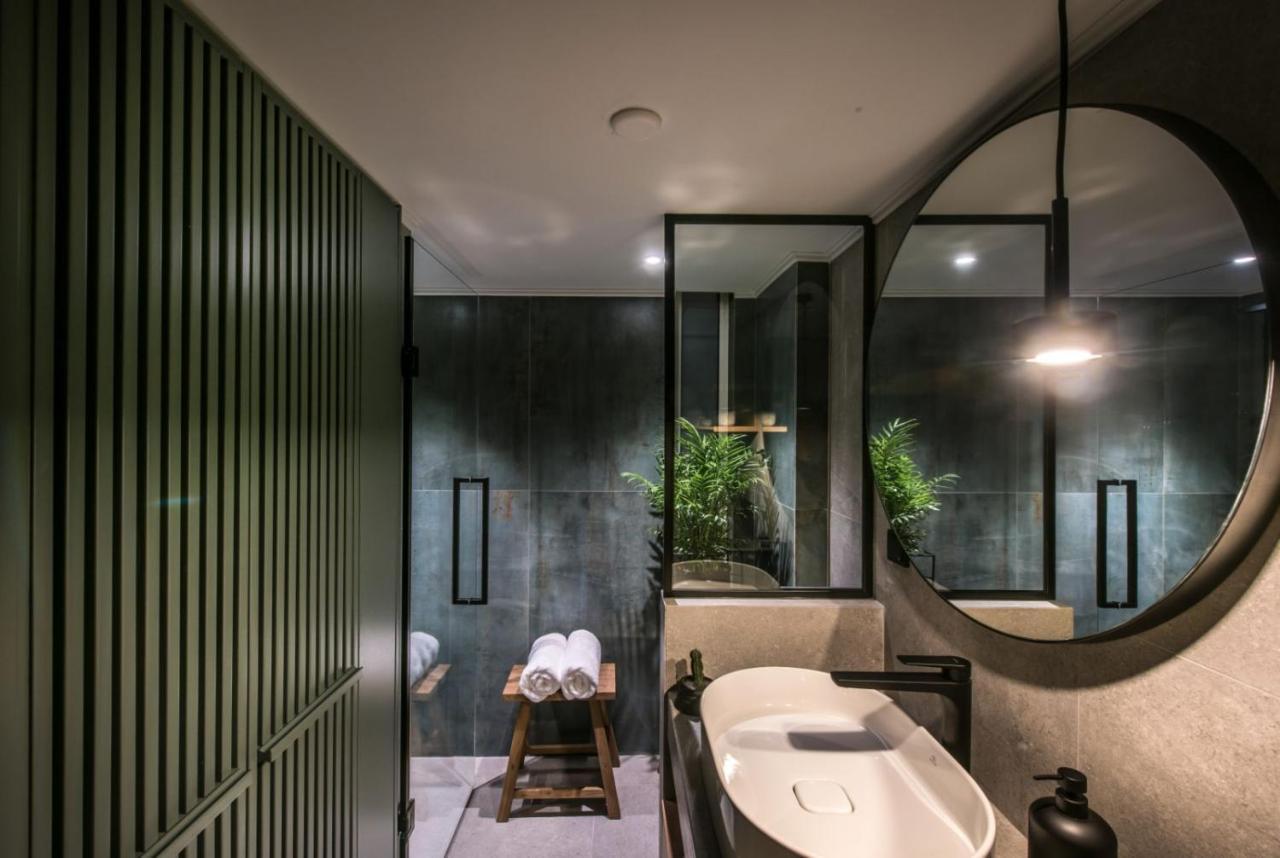 Relaxo Collection Luxury Suites In The Heart Of Heraklion Ngoại thất bức ảnh