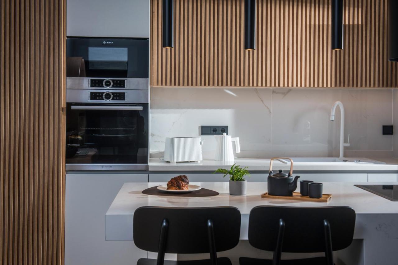Relaxo Collection Luxury Suites In The Heart Of Heraklion Ngoại thất bức ảnh