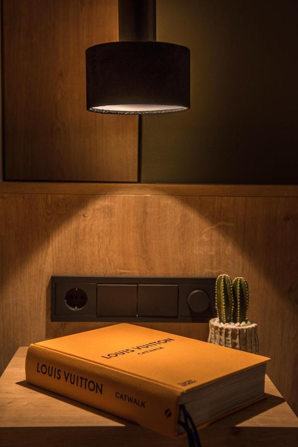 Relaxo Collection Luxury Suites In The Heart Of Heraklion Ngoại thất bức ảnh